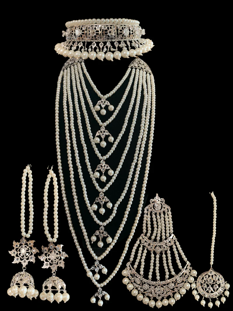 Hyderabadi White Color Bridal Set