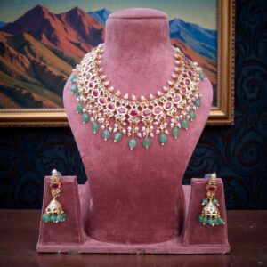 Soha Red & Green Necklace