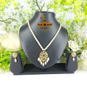 Huda Real Pearl Necklace Set