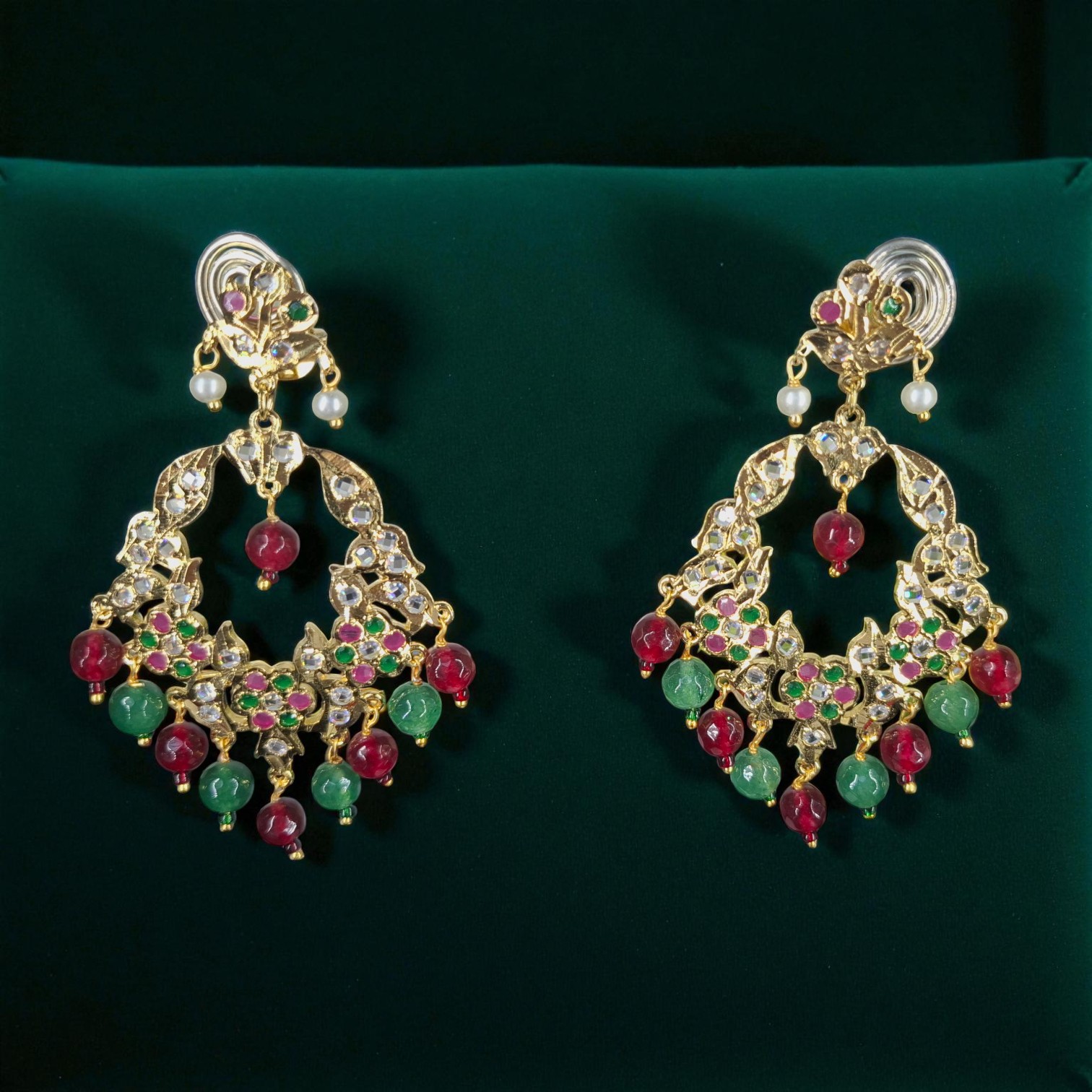 Hira Red Green Chand Bali
