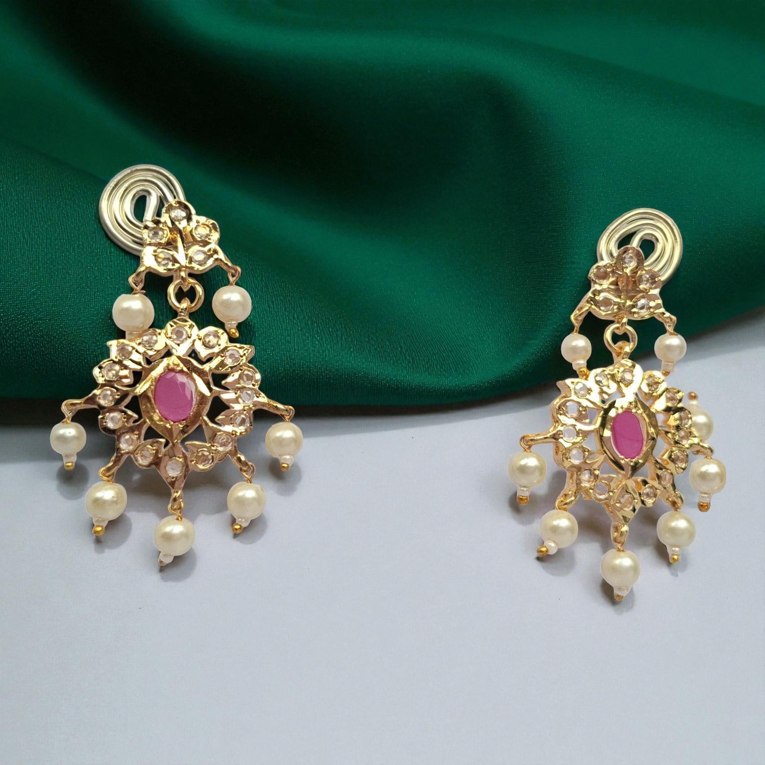 Noor pink Earrings