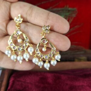 Sana White Chandbali